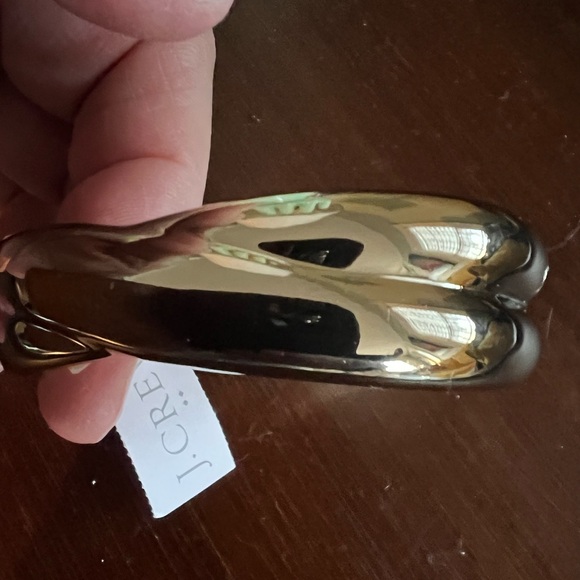 J Crew factory gold tone hinged cuff chunky wave ridge NWT bracelet. - Picture 6 of 11